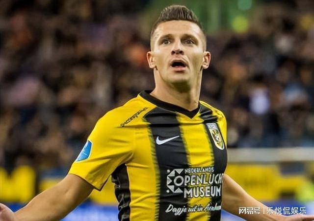 武磊的受伤 武磊的受伤